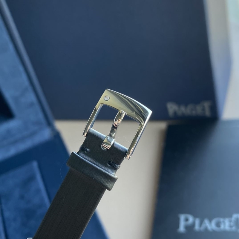 PIAGET